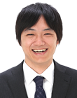 谷津_バストアップ_透過_顔写真